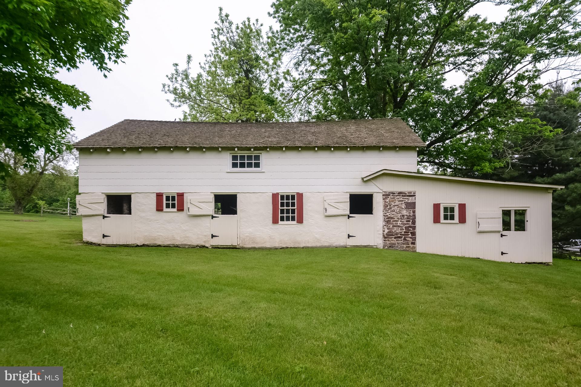1500 Sacketts Ford Road Warminster, PA 18974 - Photo 36 of 43 Frame Barn (2 story with room for 3 stalls)