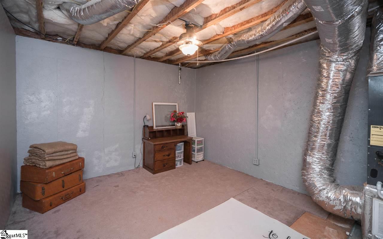 160 Bass Cove Road Seneca, SC 29672 - Photo 23 of 36 Gallery Image 23