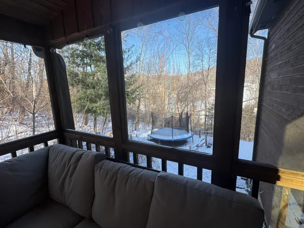 $800,000 | N6587 McCurdy Road, Holmen, WI 54636