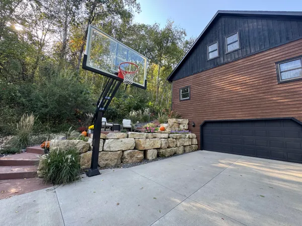 $789,000 | N6587 McCurdy Road, Holmen, WI 54636