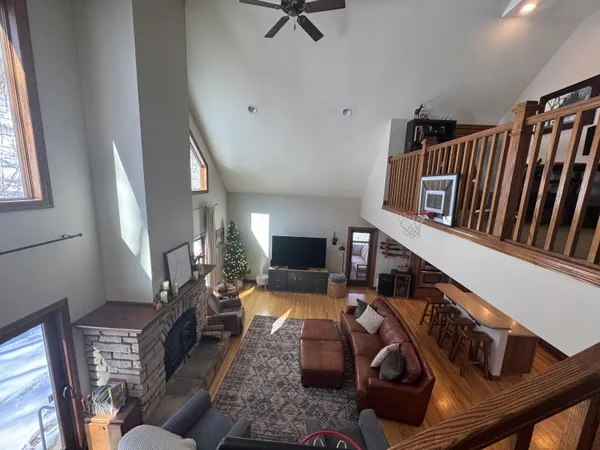 $800,000 | N6587 McCurdy Road, Holmen, WI 54636