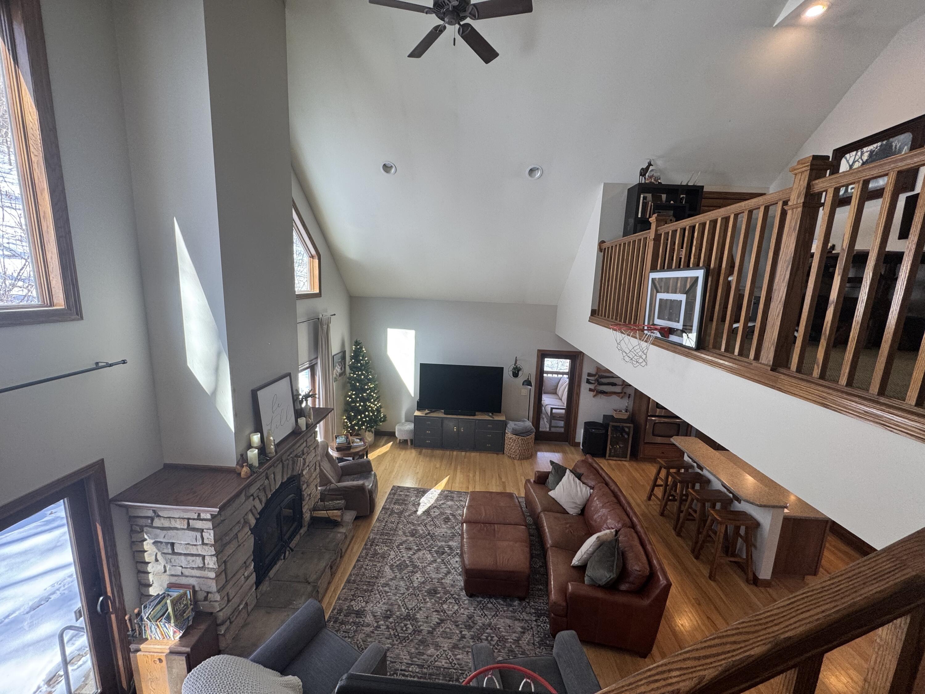 N6587 McCurdy Road Holmen, WI 54636 - Photo 6 of 22 IMG_4413