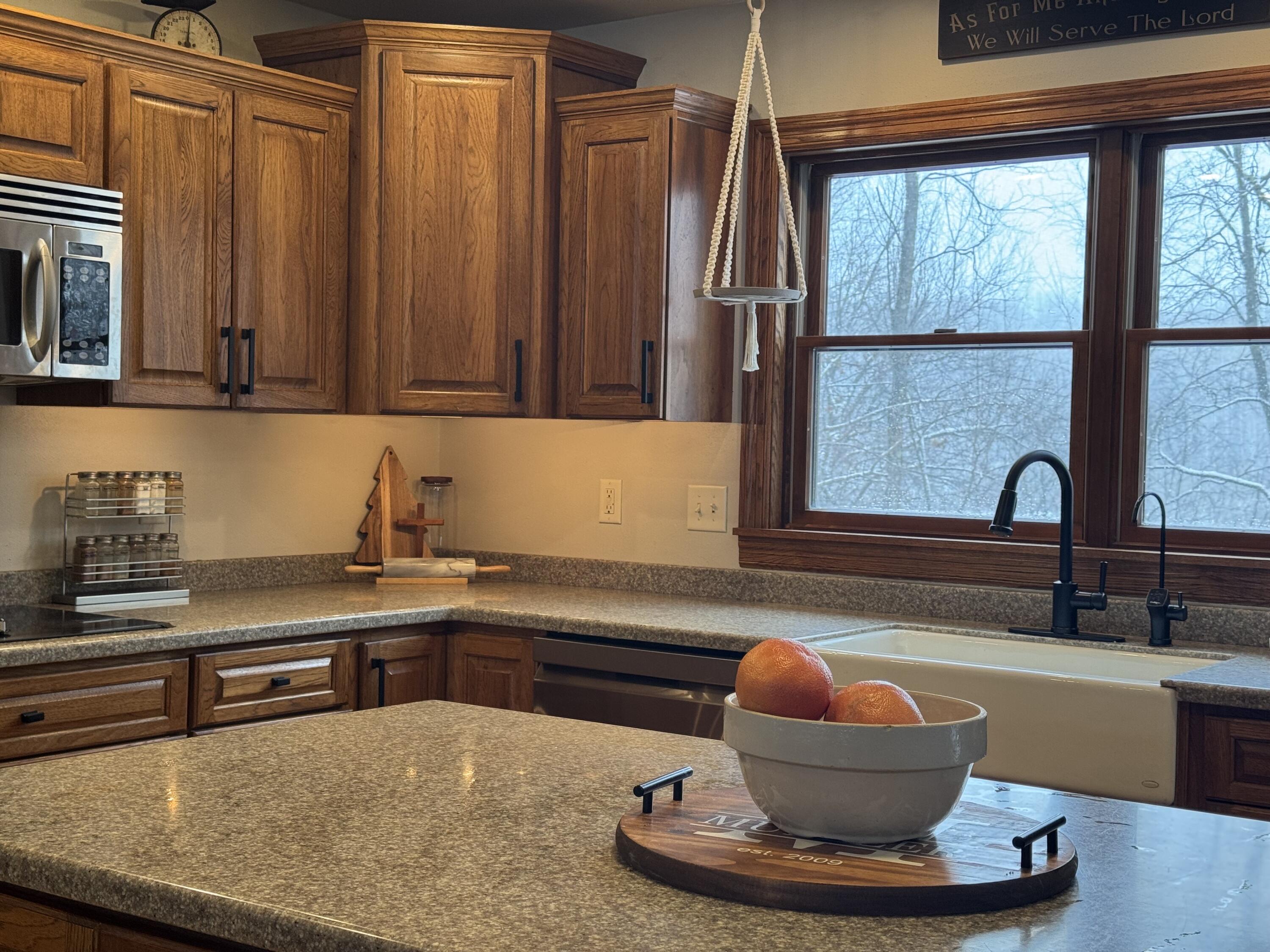 N6587 McCurdy Road Holmen, WI 54636 - Photo 9 of 22 IMG_3988