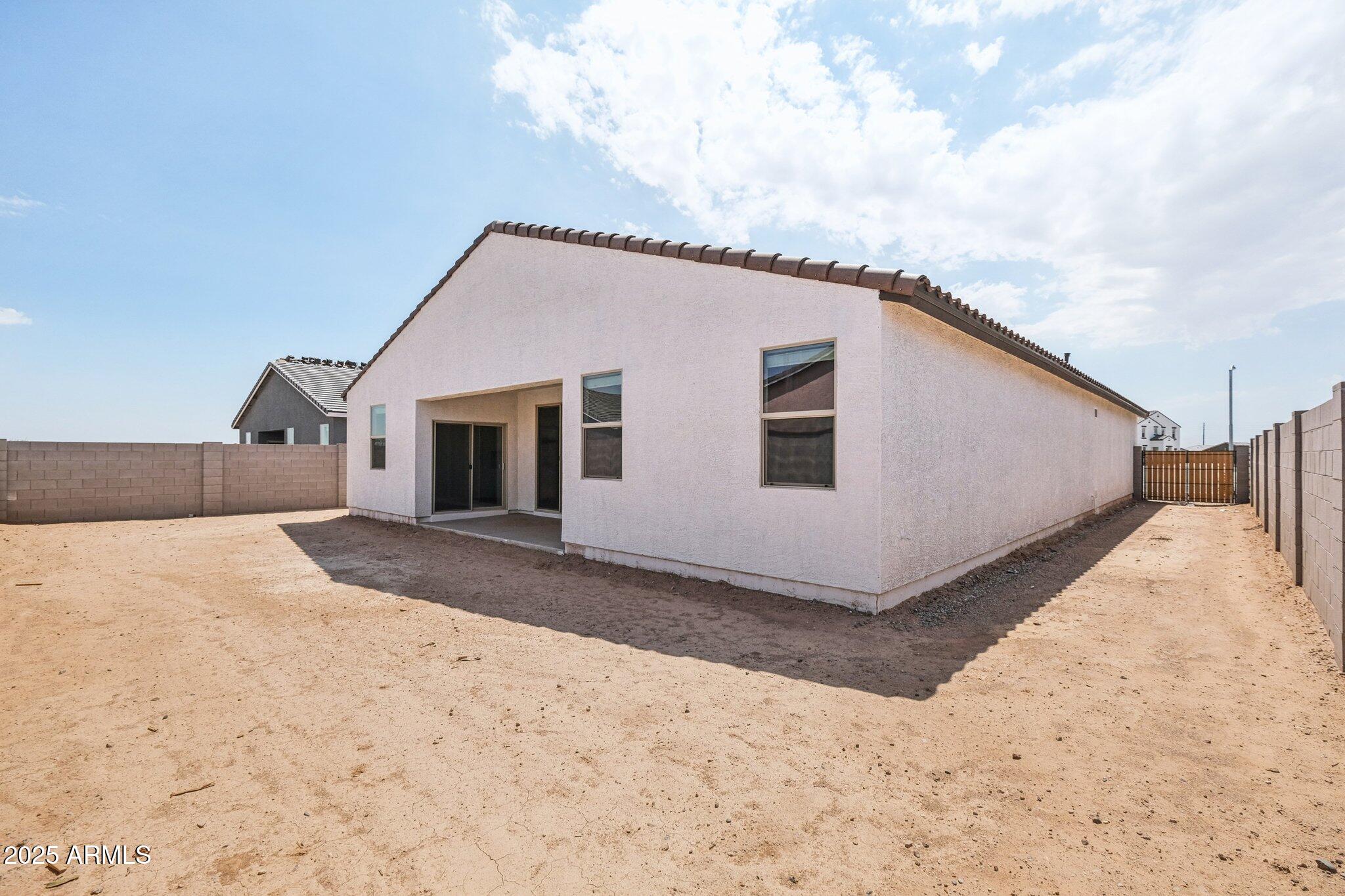 47214 West Cansados Road Maricopa, AZ 85139 - Photo 28 of 40 28-web-or-mls-W Cansados Rd-S2408-028