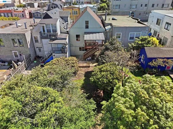 $1,188,000 | 219 Jules Avenue, San Francisco, CA 94112
