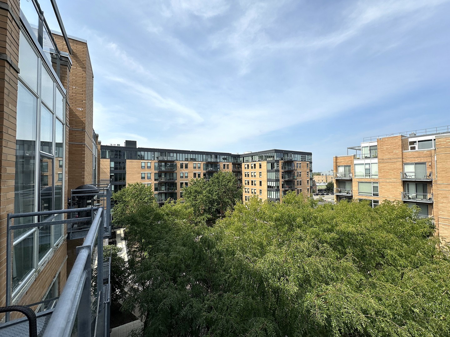 1720 Oak Avenue, Unit 706 Evanston, IL 60201 - Photo 21 of 27 a view of a city with tall buildings