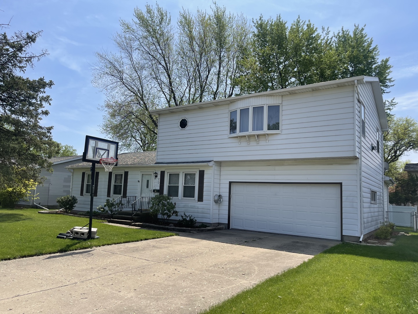 808 25th Street Peru, IL 61354 - Photo 2 of 16 Gallery Image 2