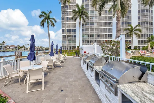 $620,000 | Seagate of Highland Beach, Highland Beach, FL 33487