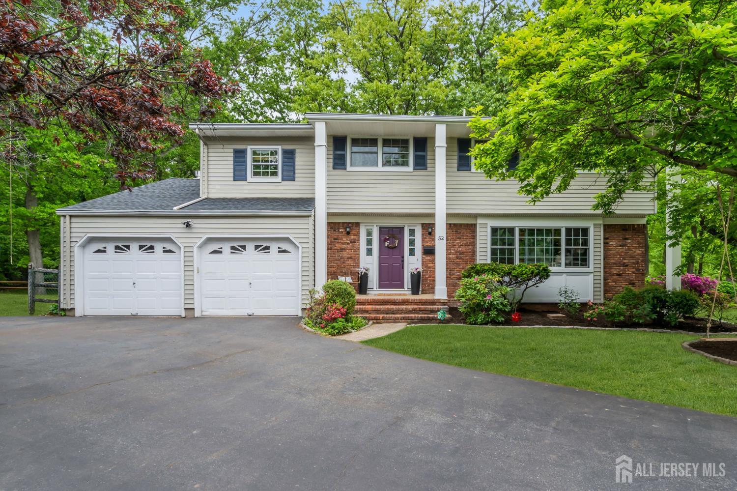 52 Eileen Way Edison, NJ 08837 - Photo 1 of 47