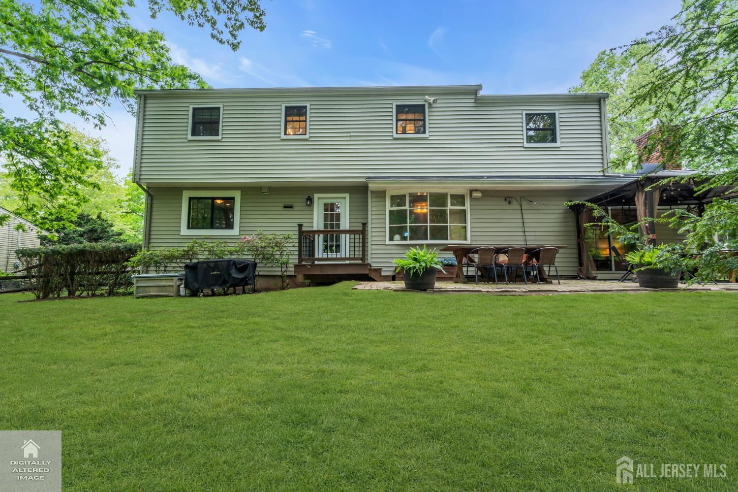 52 Eileen Way Edison, NJ 08837 - Photo 37 of 47