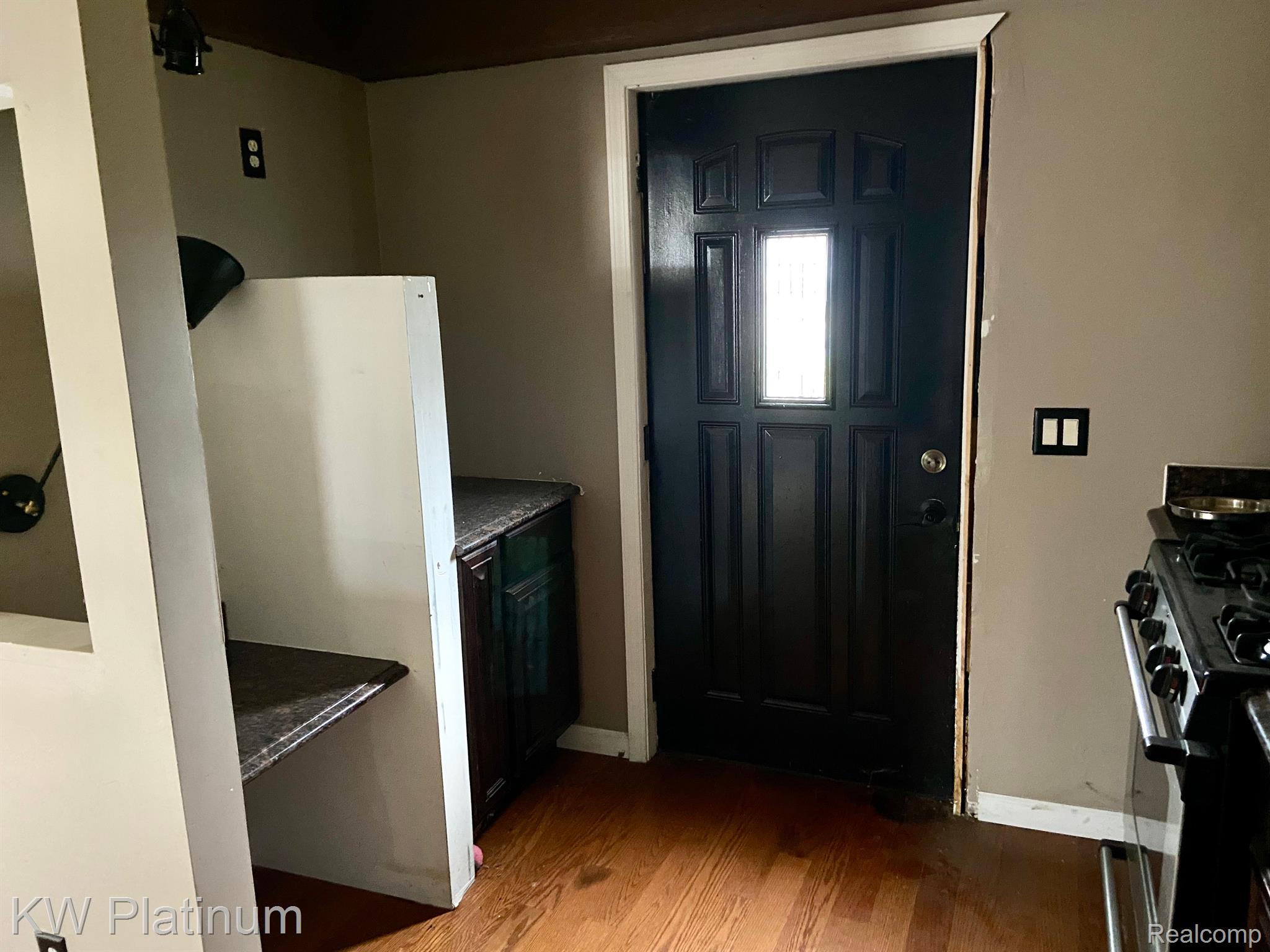 5762 Pointe Tremble Road Algonac, MI 48001 - Photo 15 of 17 Gallery Image 15