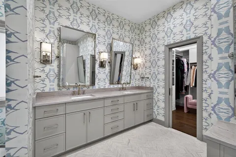 $1,649,000 | 6011 Twin Coves Street, Dallas, TX 75248