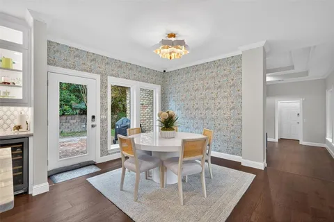 $1,649,000 | 6011 Twin Coves Street, Dallas, TX 75248