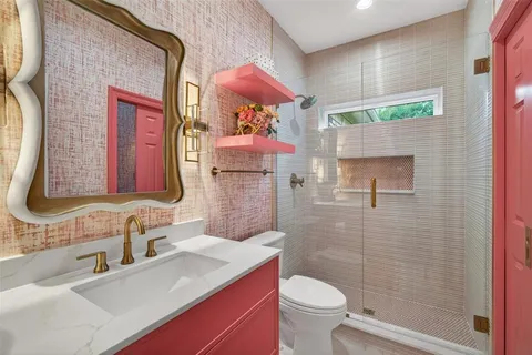 $1,649,000 | 6011 Twin Coves Street, Dallas, TX 75248