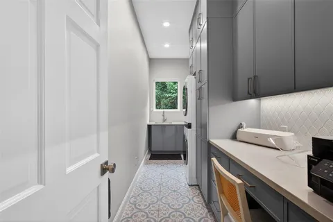 $1,649,000 | 6011 Twin Coves Street, Dallas, TX 75248