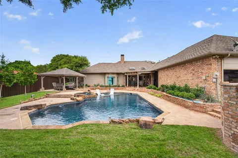 $1,649,000 | 6011 Twin Coves Street, Dallas, TX 75248