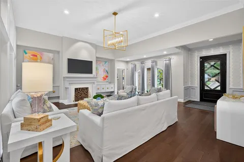 $1,649,000 | 6011 Twin Coves Street, Dallas, TX 75248