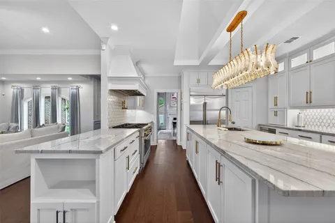 $1,649,000 | 6011 Twin Coves Street, Dallas, TX 75248