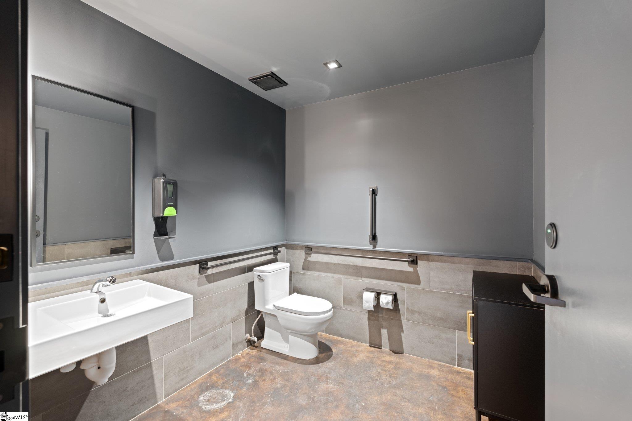 20 Draper Street Greenville, SC 29611 - Photo 22 of 50