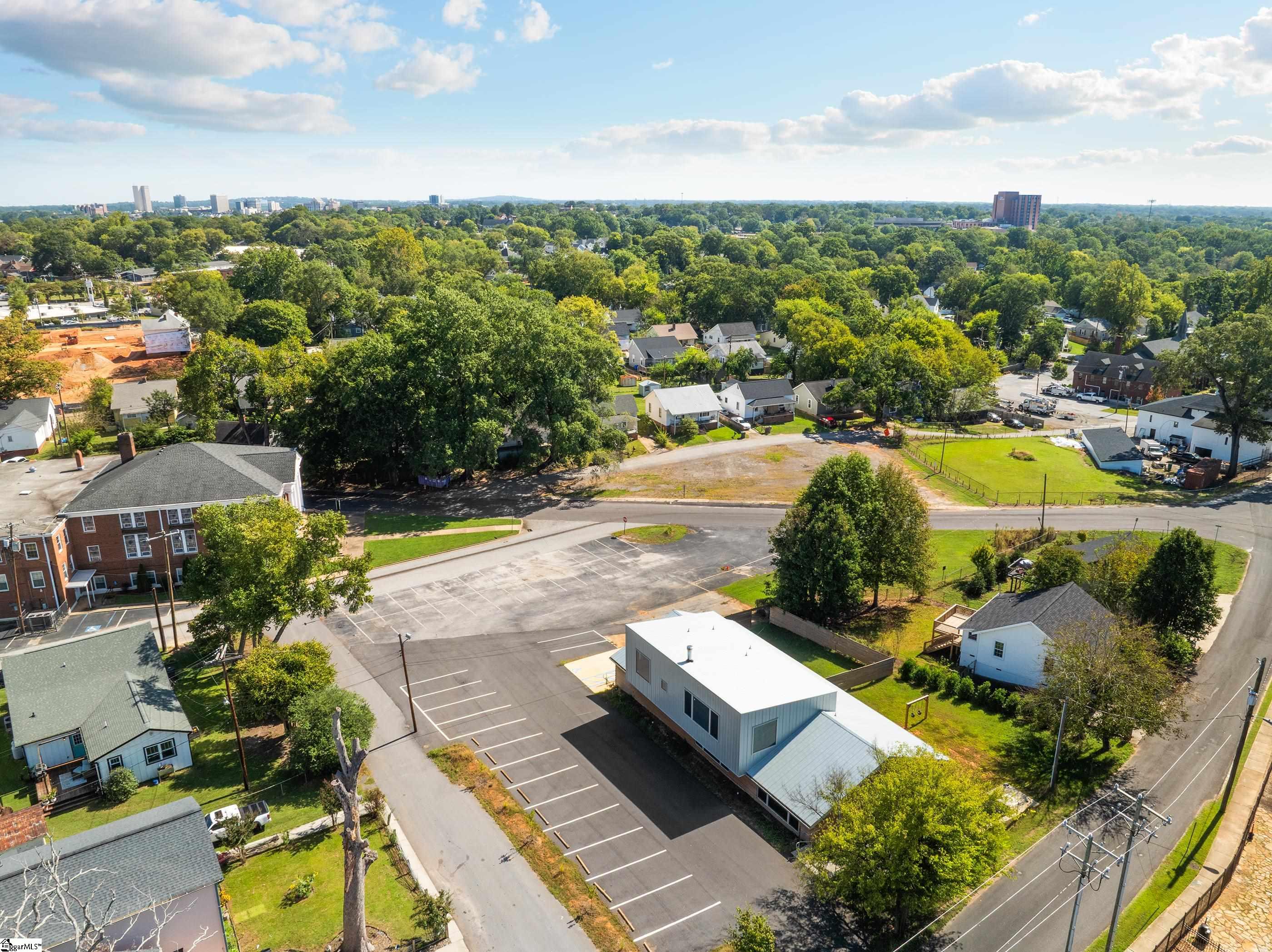 20 Draper Street Greenville, SC 29611 - Photo 47 of 50