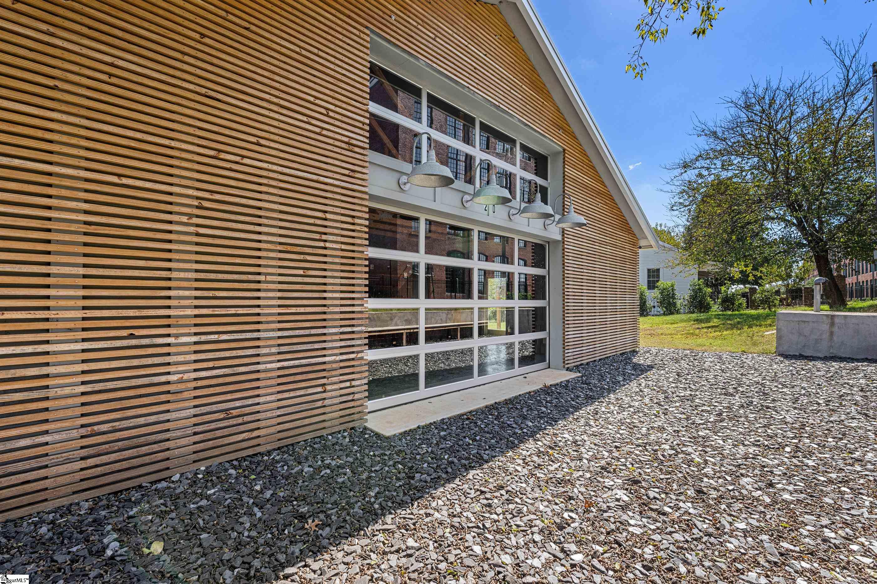 20 Draper Street Greenville, SC 29611 - Photo 9 of 50