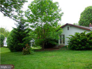 2431 Berkley Road Reading, PA 19605 - Photo 5 of 5