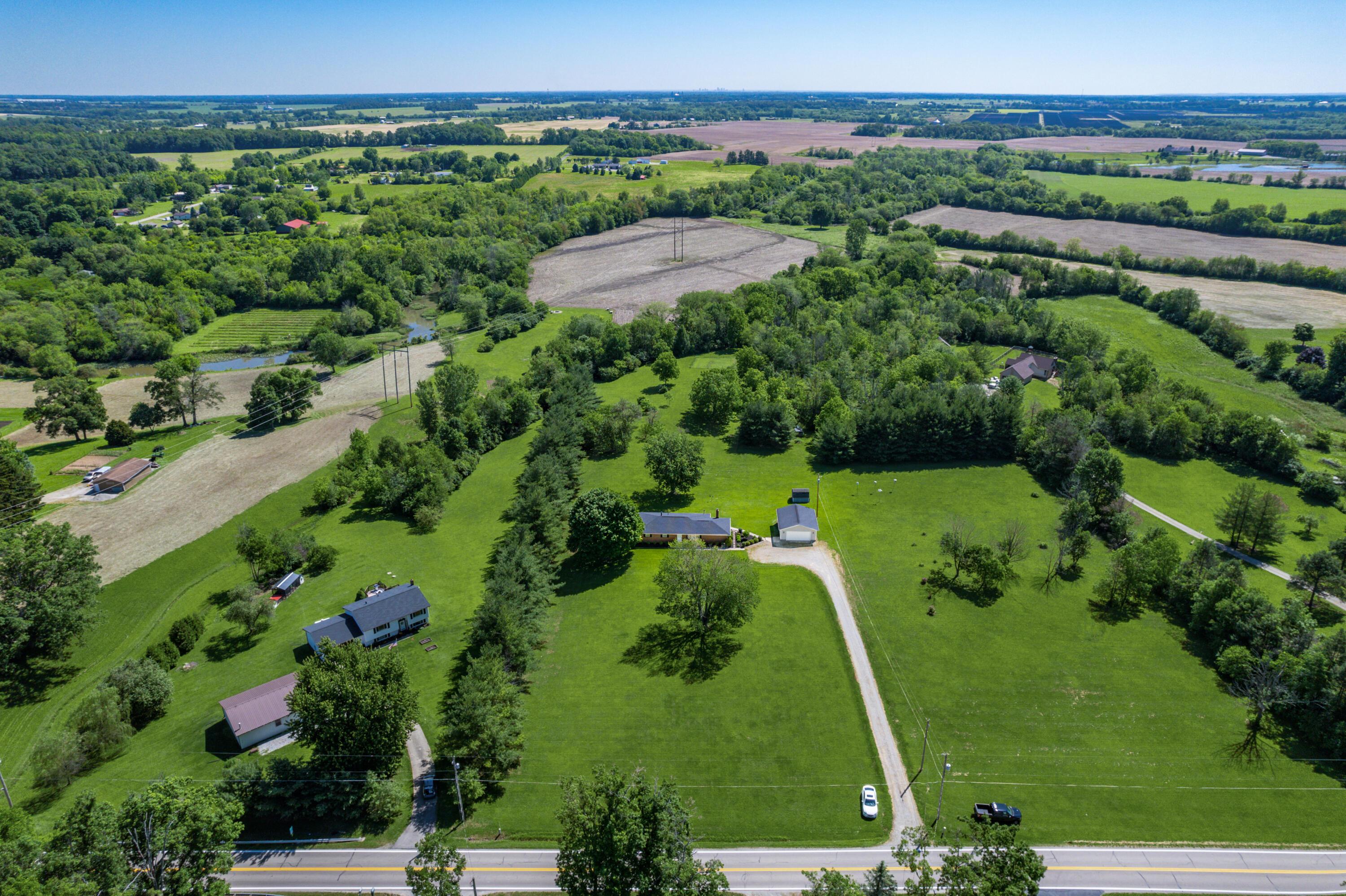5281 Spring Valley Road London, OH 43140 - Photo 32 of 41 S_-_5281_Spring_Valley_Rd_-_002