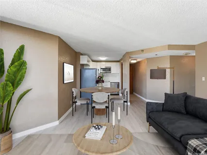 $450,000 | 300 Wai Nani Way, Unit I2004, Honolulu, HI 96815