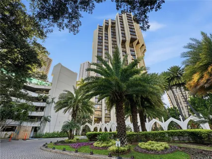 $450,000 | 300 Wai Nani Way, Unit I2004, Honolulu, HI 96815