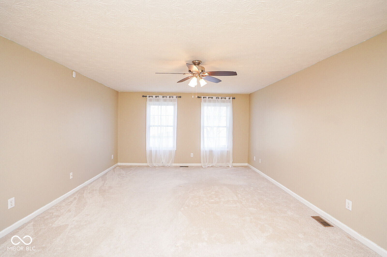 533 Schmitt Road Indianapolis, IN 46239 - Photo 33 of 56 Gallery Image 33