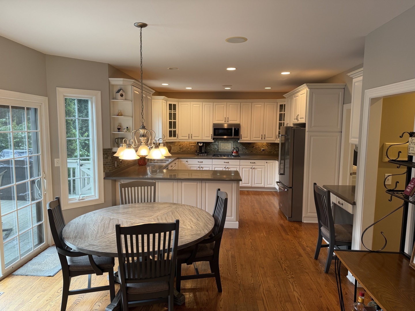 3314 Cardinal Lane Spring Grove, IL 60071 - Photo 11 of 45 Gallery Image 11