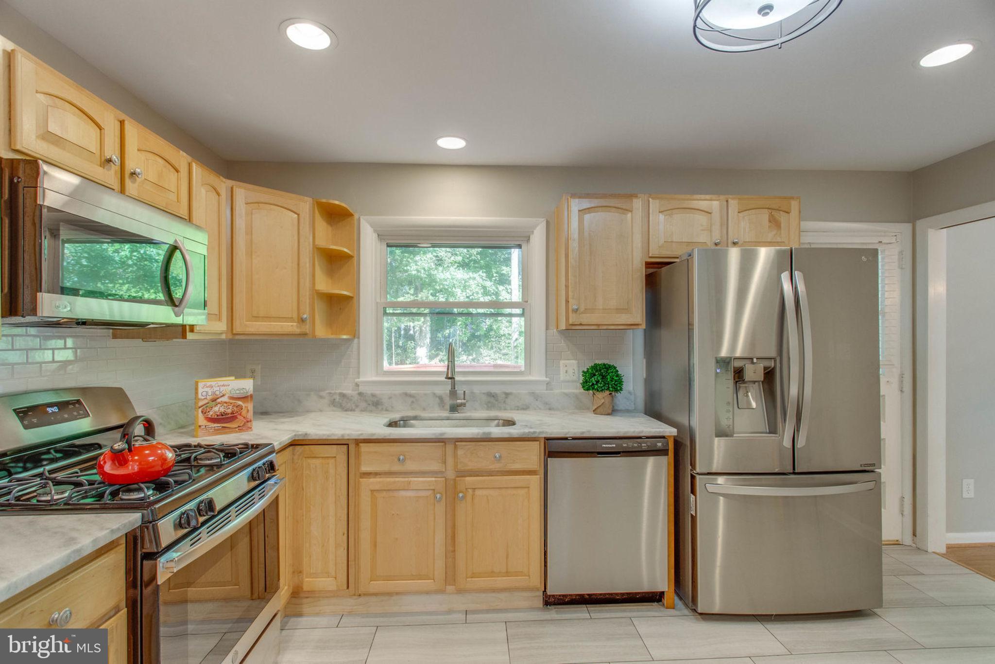 4512 Guinea Road Fairfax, VA 22032 - Photo 13 of 36 Gallery Image 13