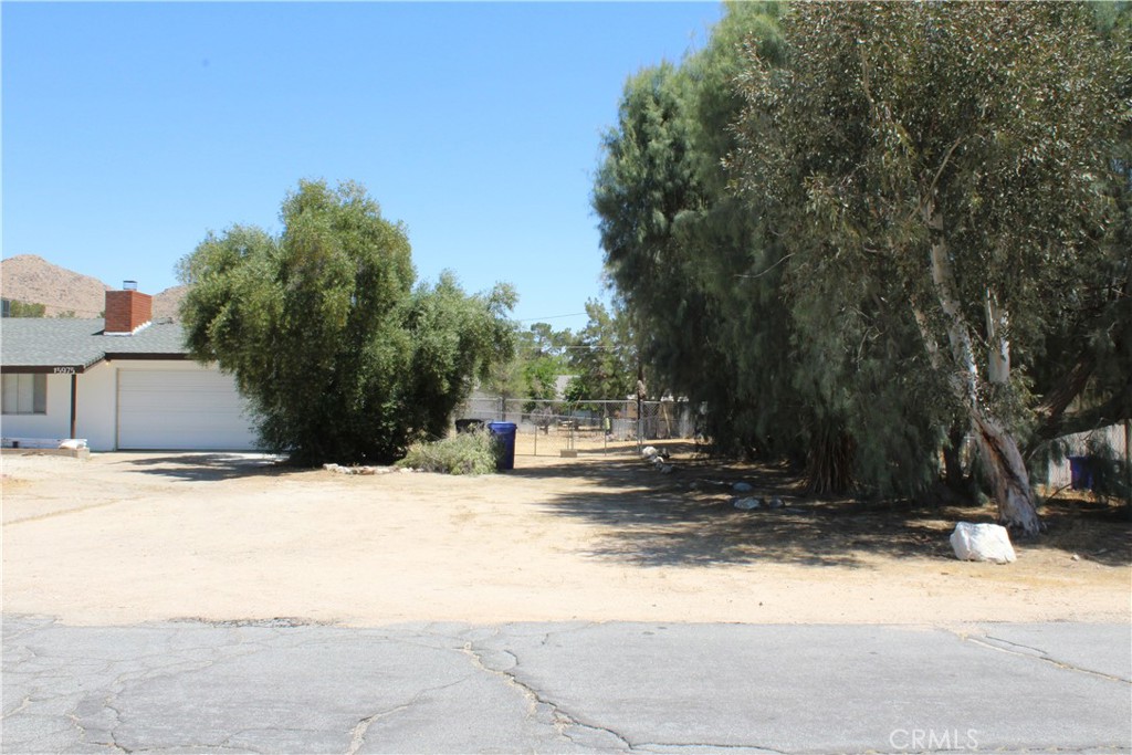 15975 Venango Road Apple Valley, CA 92307 - Photo 21 of 23