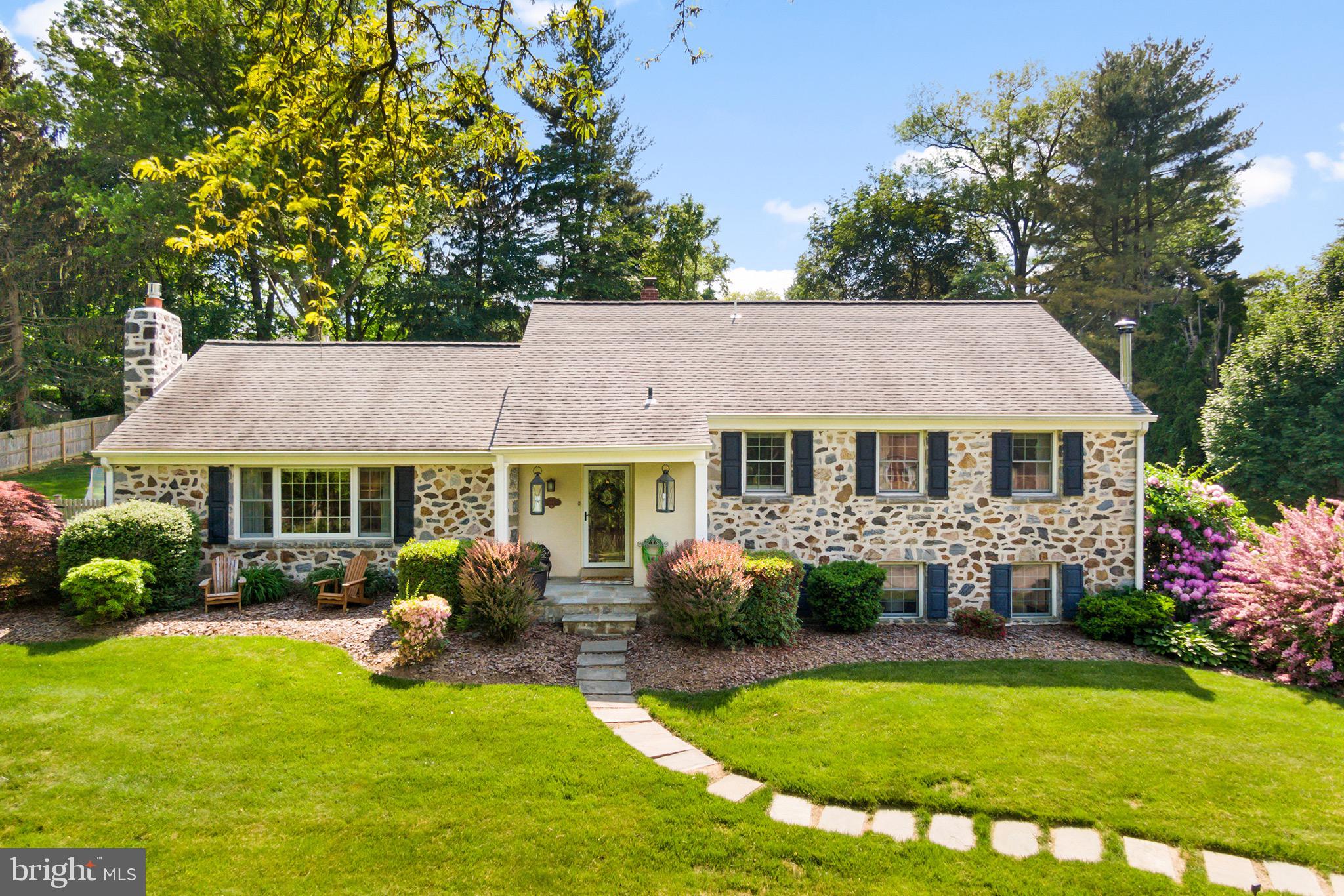 886 Llewelyn Road Berwyn, PA 19312 - Photo 1 of 45