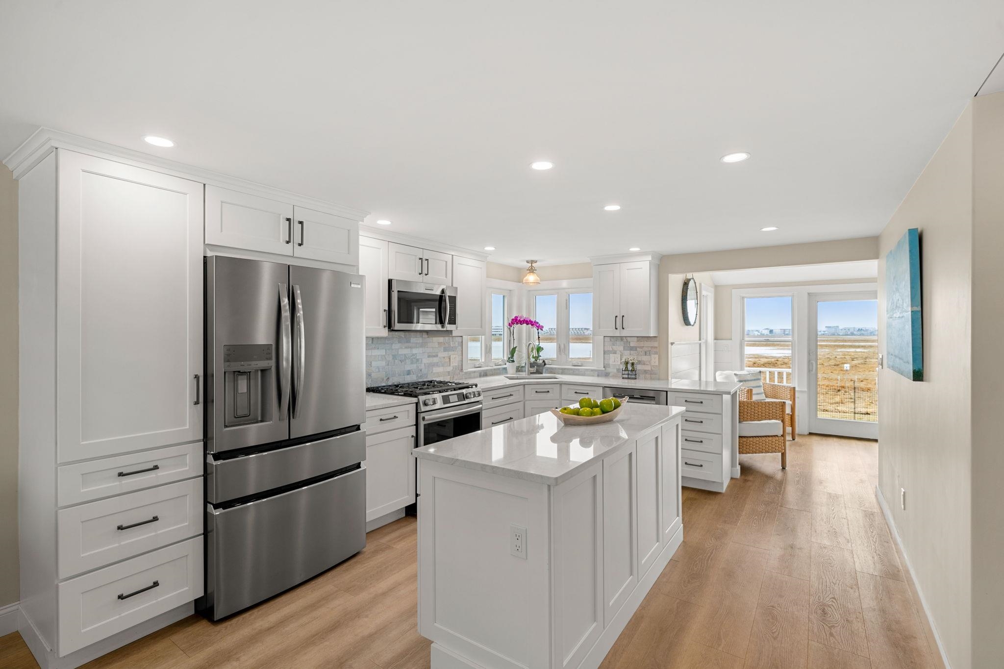 543 Winnacunnet Road Hampton, NH 03842 - Photo 5 of 39