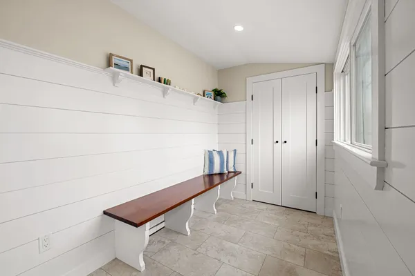$795,000 | 543 Winnacunnet Road, Hampton, NH 03842