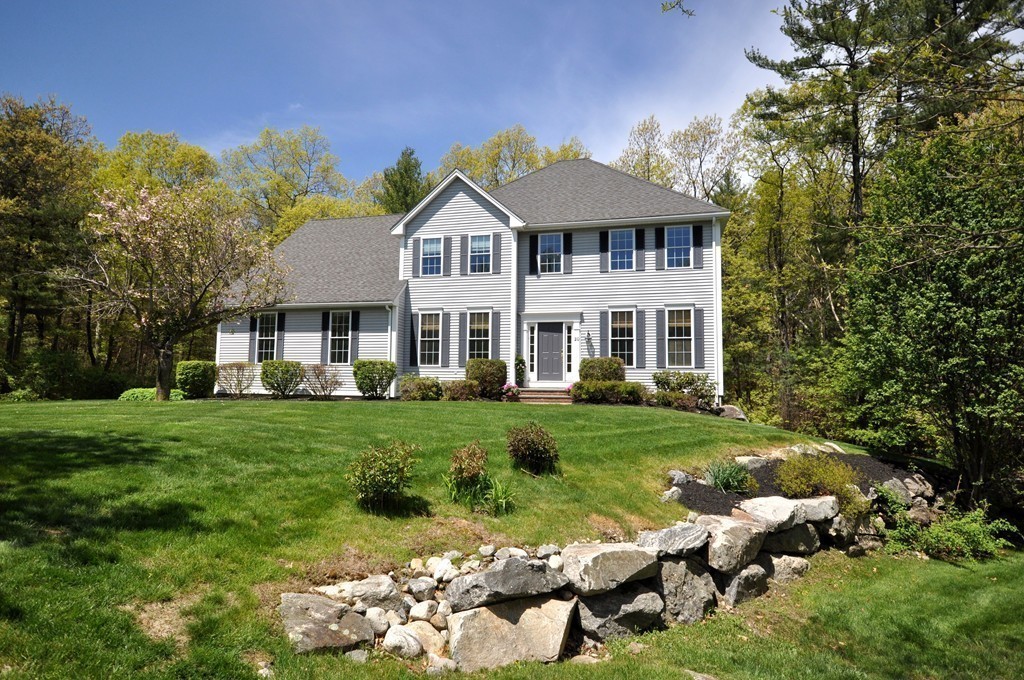 20 Alexandra Way Acton, MA 01720 - Photo 1 of 30 Gallery Image 1