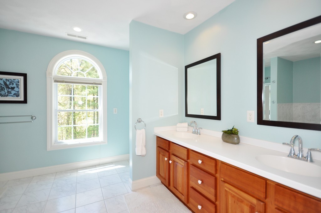 20 Alexandra Way Acton, MA 01720 - Photo 17 of 30 Gallery Image 17
