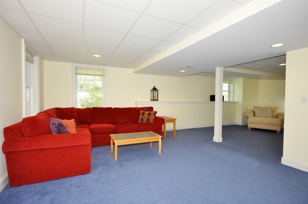 20 Alexandra Way Acton, MA 01720 - Photo 24 of 30 Gallery Image 24