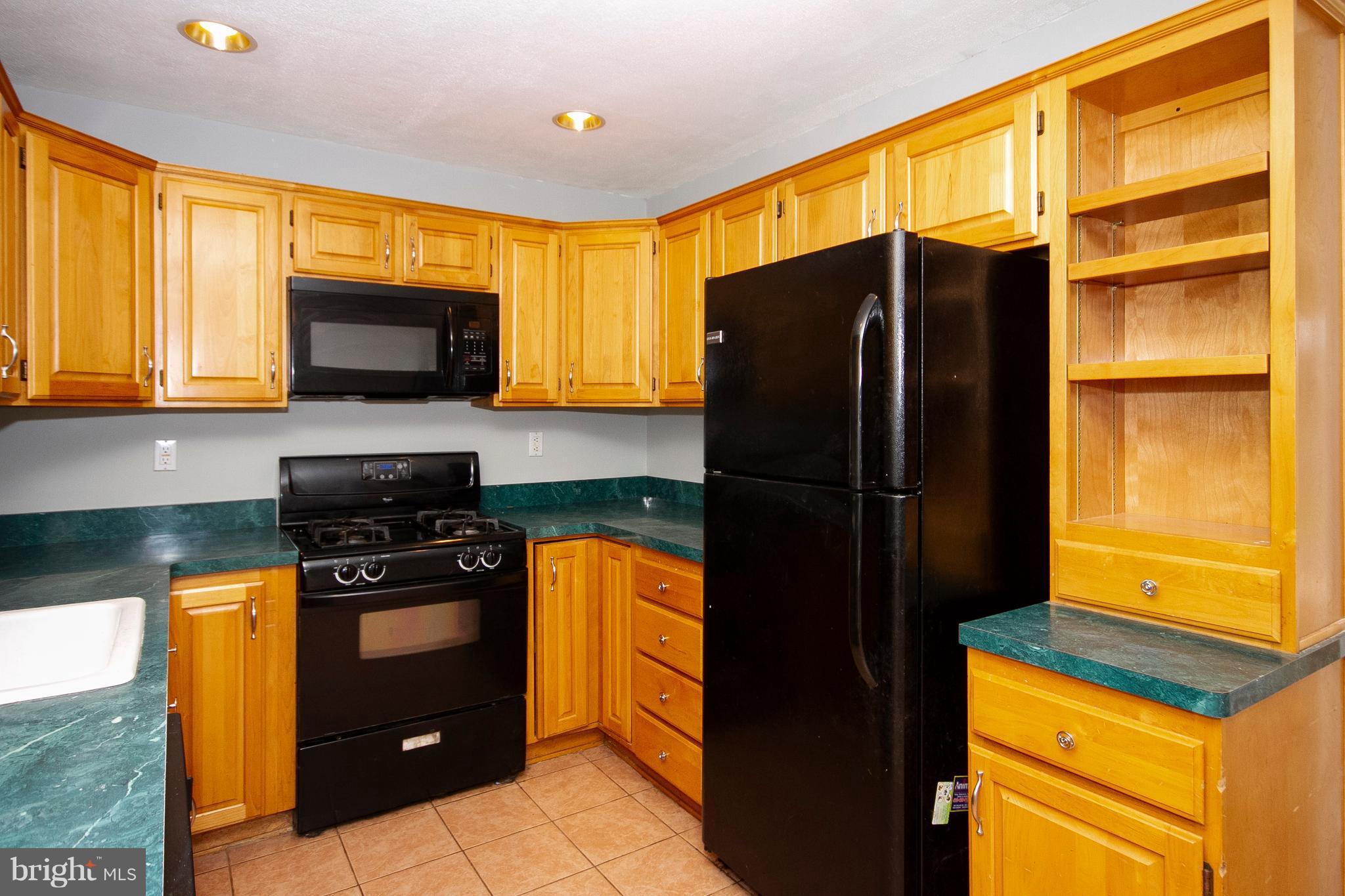 2024 Hanson Road Edgewood, MD 21040 - Photo 9 of 25 Kitchen