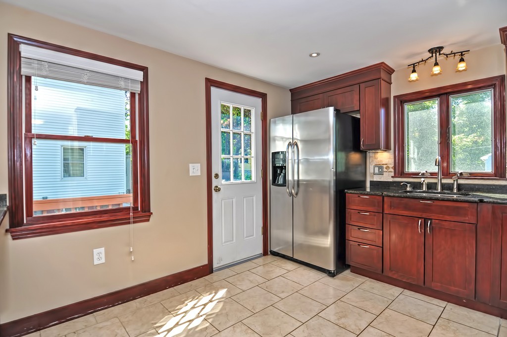 56 Prospect Street Boston, MA 02136 - Photo 8 of 30 Gallery Image 8
