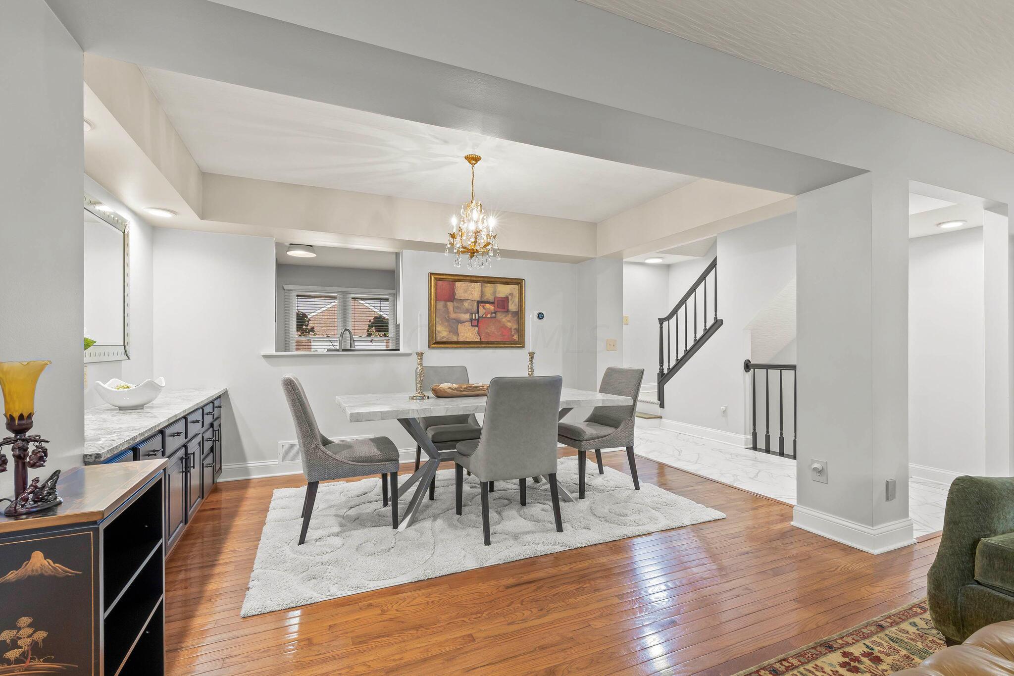 2155 Sandston Road Columbus, OH 43220 - Photo 8 of 40 Dining Room