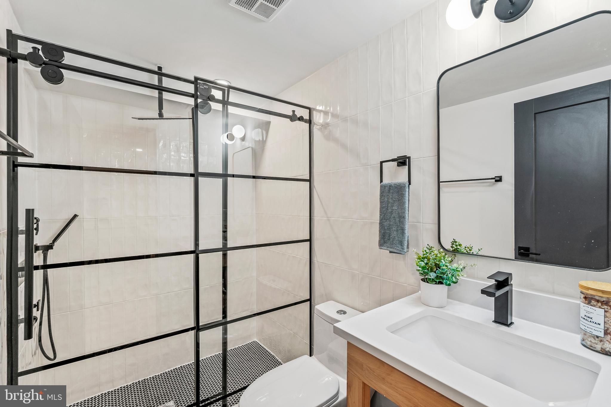 5303 13th Street Northwest Washington, DC 20011 - Photo 21 of 28 Basement full bathroom