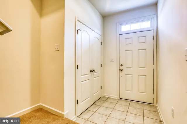 $1,700 | 102 Metcalf Terrace, Winchester, VA 22602