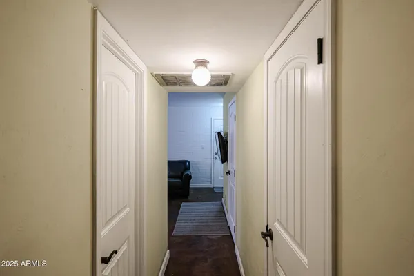 $99,999 | 2605 West Rose Lane, Unit B202, Phoenix, AZ 85017