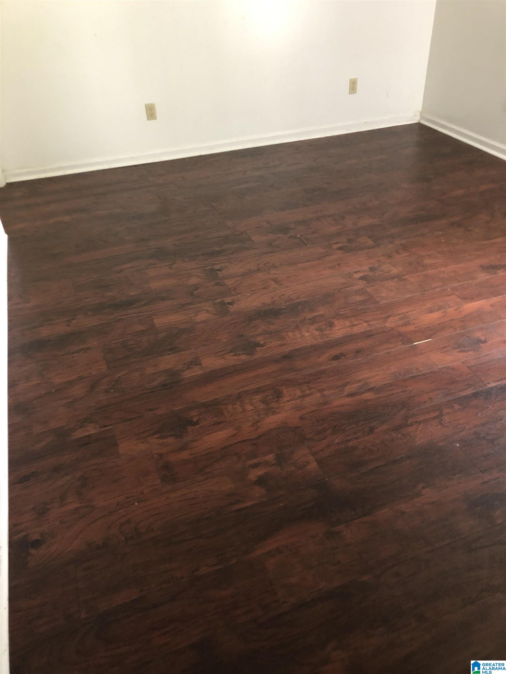 212 Ingram Street Oneonta, AL 35121 - Photo 7 of 10