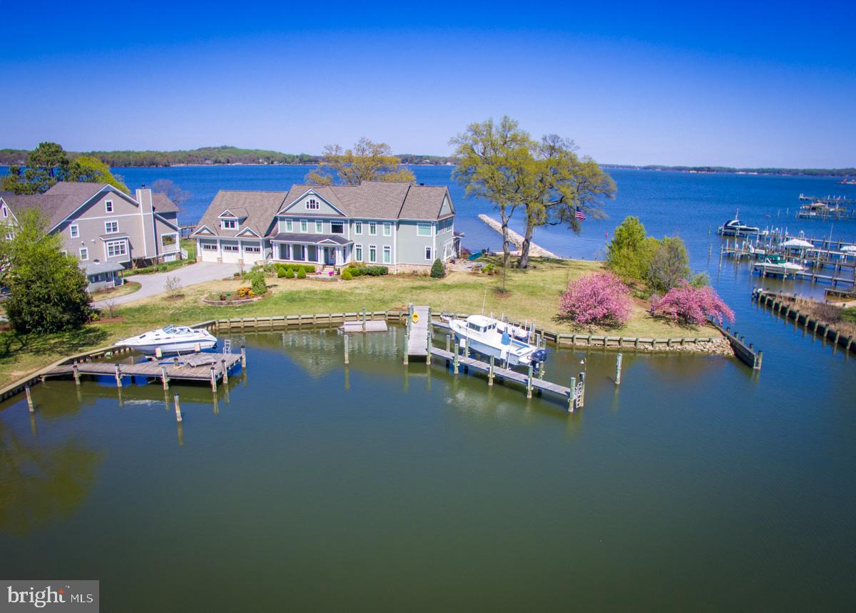 819 Riverside Drive Arnold, MD 21012 - Photo 3 of 75 Gallery Image 3