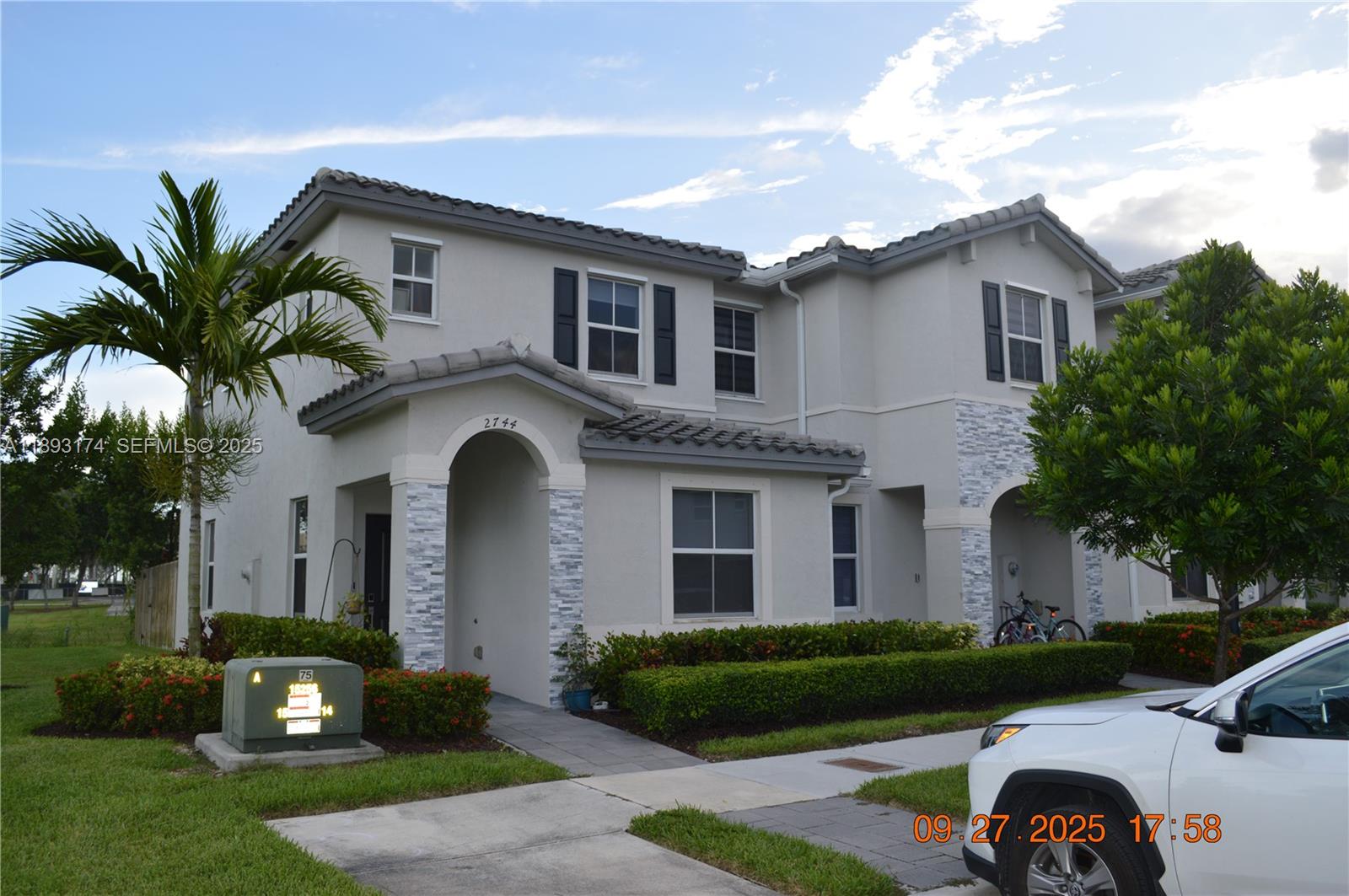 2744 Southeast 19th Street Homestead, FL 33035 - Photo 1 of 29