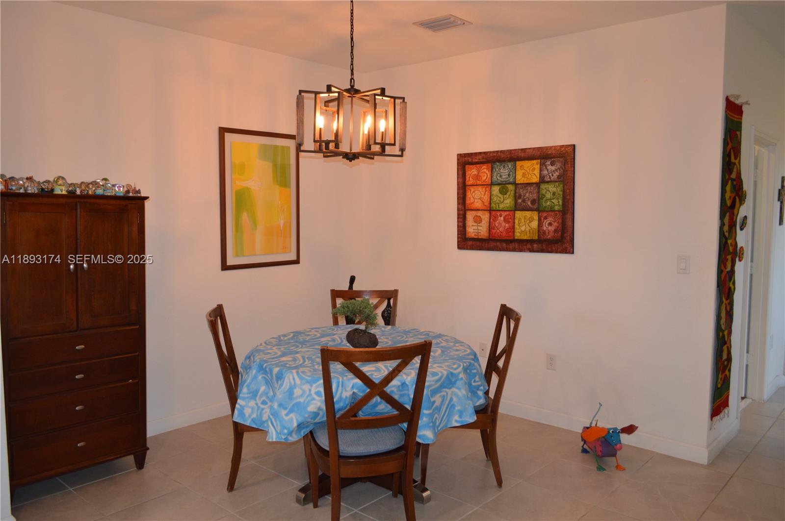 2744 Southeast 19th Street Homestead, FL 33035 - Photo 9 of 29