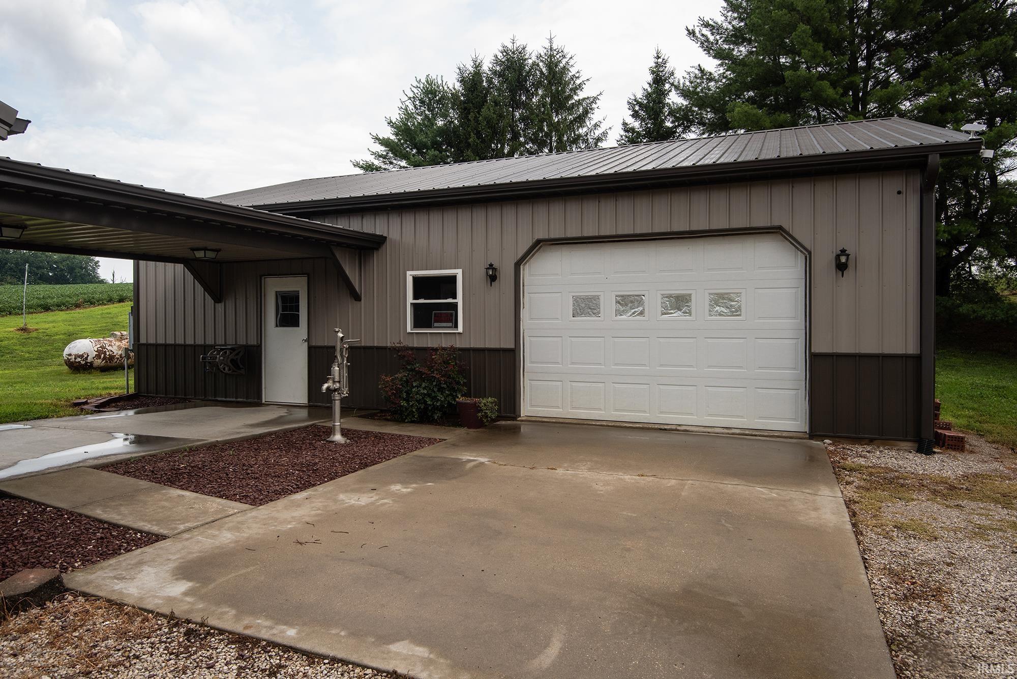 2219 Loudermilk Road Vincennes, IN 47591 - Photo 23 of 50